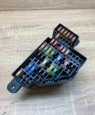 Audi A4 S4 B7 8E 8H Fuse box set 29080504097 4353074