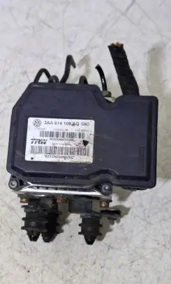 Volkswagen PASSAT CC ABS Pump 3AA614109AQ 17618981B 54085622Z
