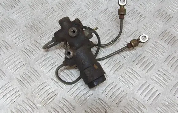 Mazda RX2 Clutch slave cylinder 