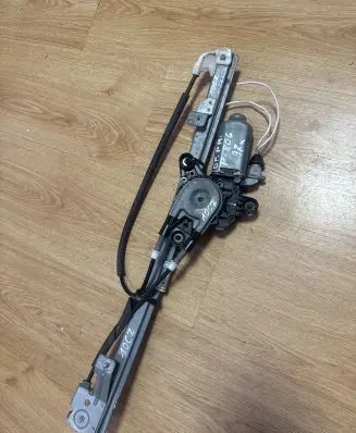 Peugeot 806 Front door window regulator with motor 111386 400354A 400354