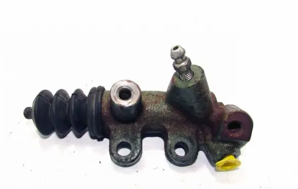 Clutch slave cylinder