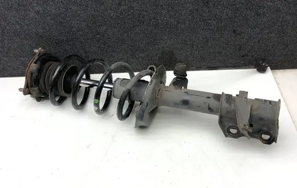 Honda CR-V Front shock absorber/damper