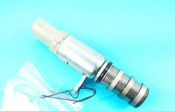 Ford Focus Camshaft position sensor HX7G-6B297-AA IMPRK1001019