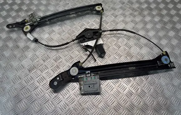 Audi A5 Sportback 8TA Front door window regulator with motor 8T8837461B