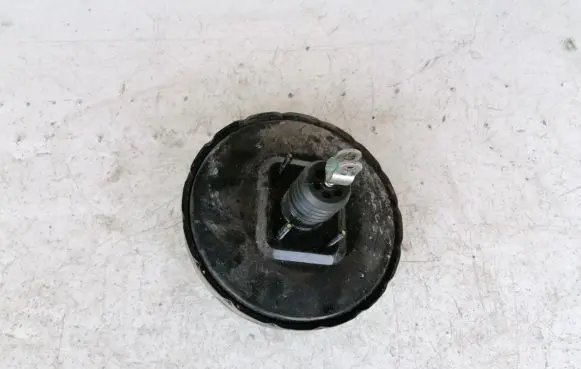 KIA Ceed Brake booster