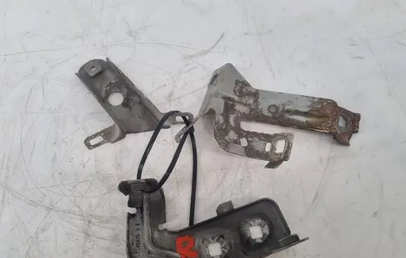 BMW 3 F30 F35 F31 Fender mounting bracket 7255822