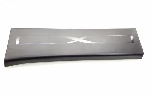Tesla Model X Front sill trim cover 105318900E
