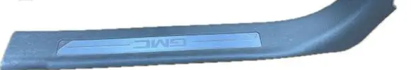 GMC Yukon Rear sill trim cover 22884856