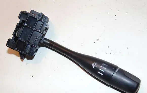 Nissan Primera Wiper control stalk 252601E400