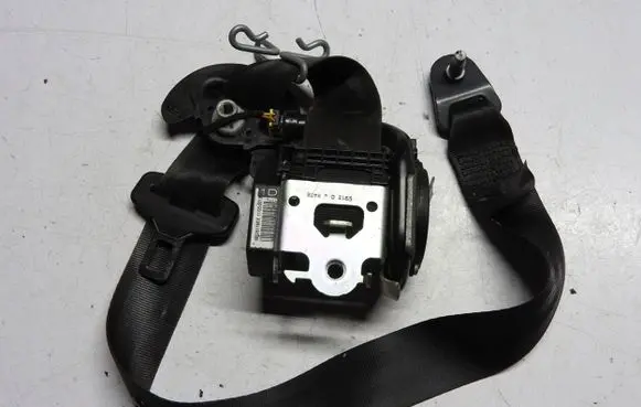 Peugeot 508 Front seatbelt 9686944310