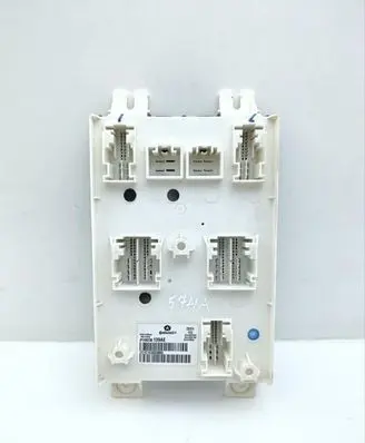 Jeep Grand Cherokee Comfort/convenience module 68236139AE