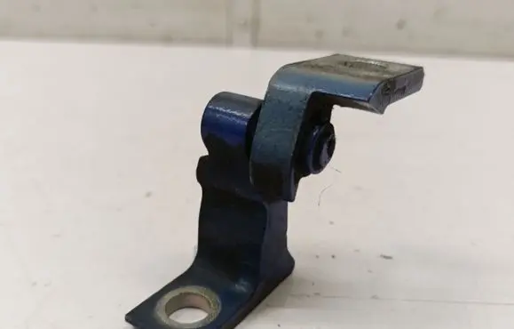 Audi A3 S3 8V Front door lower hinge 