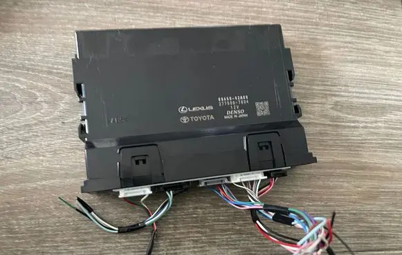 Toyota bZ4X Other devices 2775007804 8865042A00