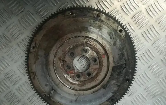 Audi A3 S3 8P Flywheel r030105211d