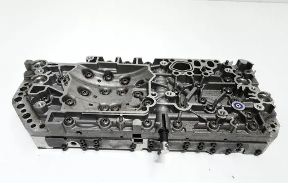 Mercedes-Benz B W245 Transmission gearbox valve body A1693701106 A1693772101