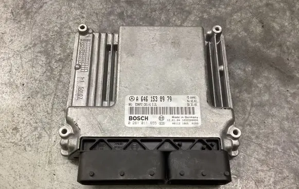 Mercedes-Benz C W203 Engine control unit/module A6461538979 1039S00000 0281011655