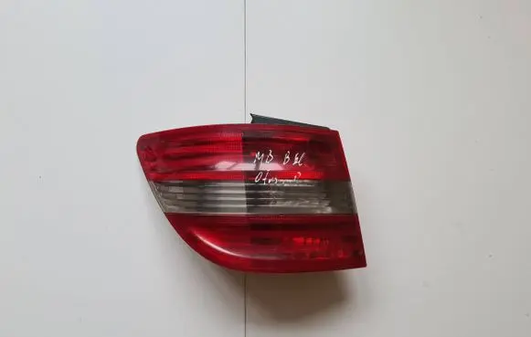Mercedes-Benz B W245 Rear/tail lights A169820