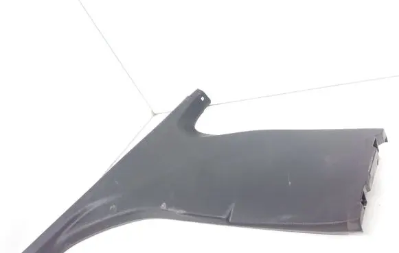 Volvo V40 Cross country (B) pillar trim (bottom) 31102351