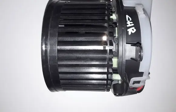 Toyota C-HR I A/C air flow flap actuator/motor T71344A