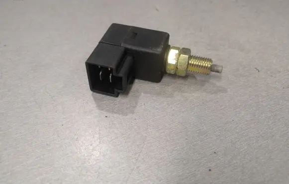 Hyundai Tucson JM Brake pedal sensor switch 938103K000