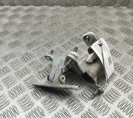 Mercedes-Benz E C207 W207 Front door hinges set A2077200537 A2077200737