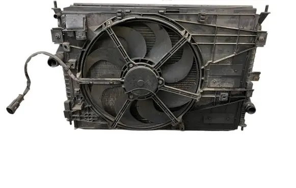 Citroen C4 II Picasso Radiator set 9806313280