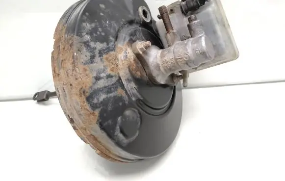 Opel Zafira B Brake booster 13142362