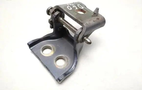 Citroen C4 I Rear door upper hinge