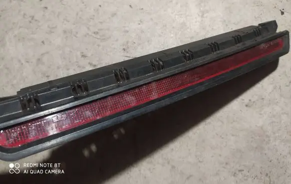 Volkswagen PASSAT B5 Third/center stoplight 3B9945097A
