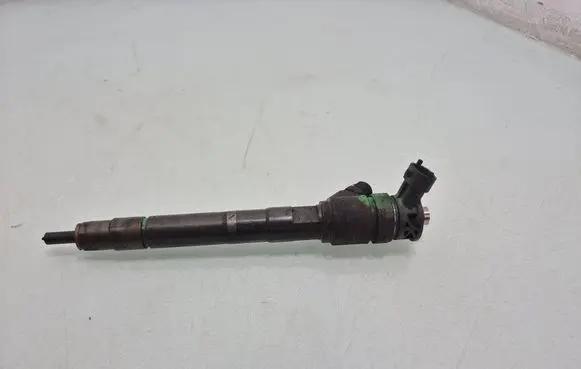 Fuel injector