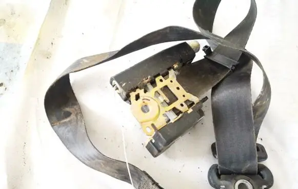 Fiat Panda II Front seatbelt 33014051a