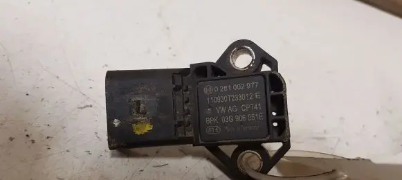 Skoda Superb B6 (3T) Air pressure sensor 0281002977 03G906051E