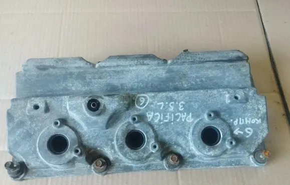 Rocker cam cover