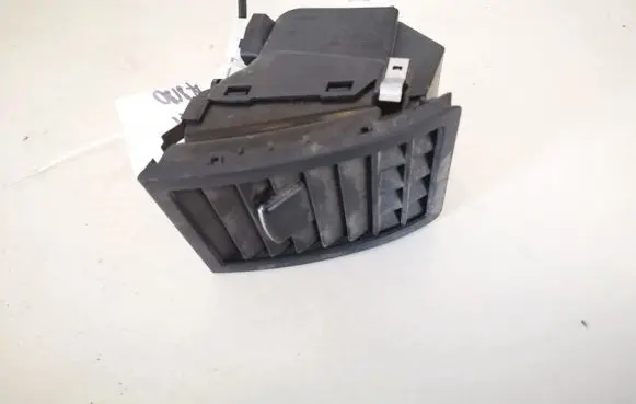 Volkswagen Touareg I Dash center air vent grill 7l6819704d