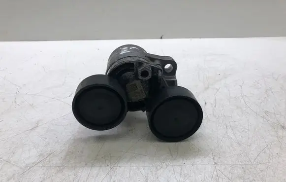 BMW 3 F30 F35 F31 Alternator belt tensioner 781080702