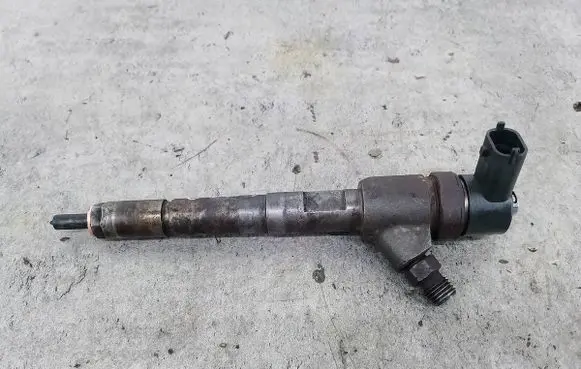 Fiat Doblo Fuel injector 0445110083BOSCH