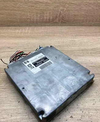 Toyota Corolla Verso E121 Engine control unit/module ECU 8966113060 1758005212