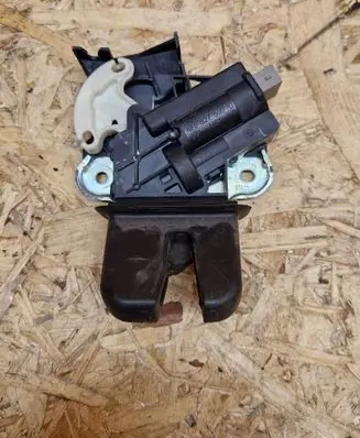 Audi A5 8T 8F Tailgate/trunk/boot lock/catch/latch 4F5827505D