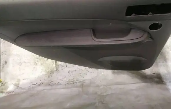 Ford Focus C-MAX Rear door card panel trim