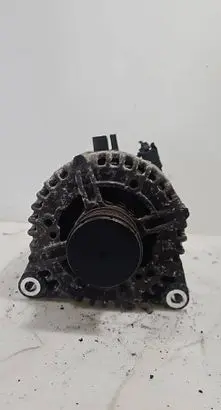 Ford Focus Generator/alternator 0121615009 8841150 6G9N10300MC