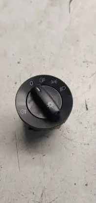 Volkswagen PASSAT B6 Light switch 1K0941431M