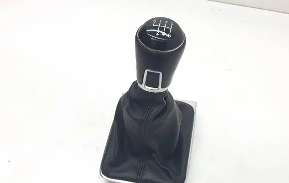 Volkswagen PASSAT CC Gear shifter surround trim plastic