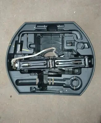 Peugeot 2008 I Tool set 9655342680