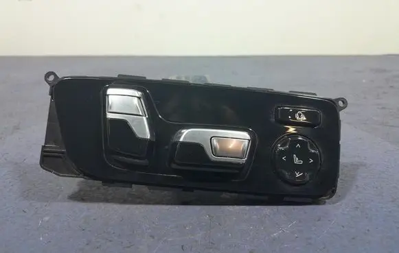 BMW X5 E53 Seat heating switch 5A71210