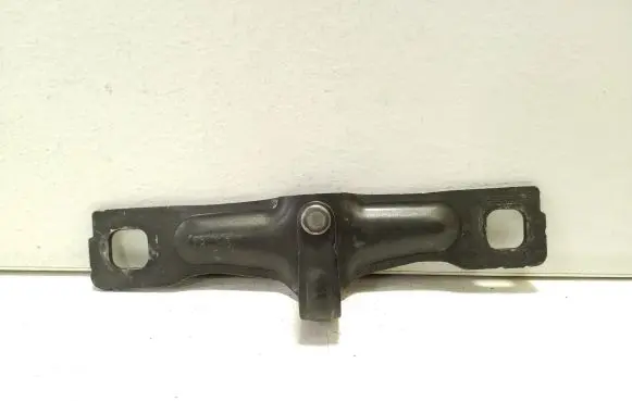 Skoda Kamiq Trunk lock loop 8V0827507H