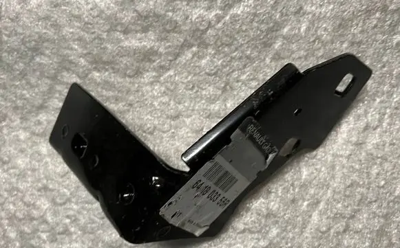 Renault Clio IV Fender mounting bracket 641803356R