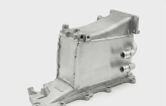 Volkswagen PASSAT B8 EGR valve 04L129766AD