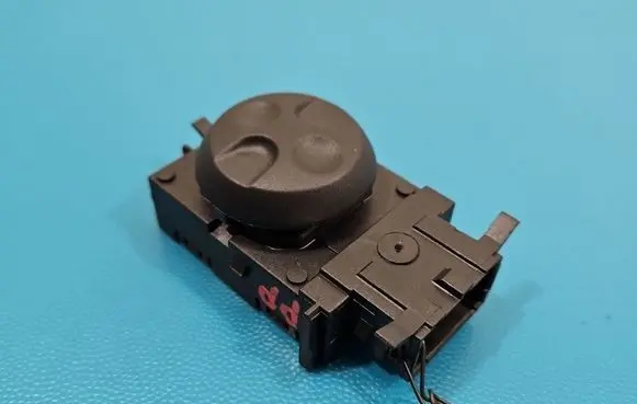 Opel Grandland X Seat control switch 98125344XT IMPRK1543391