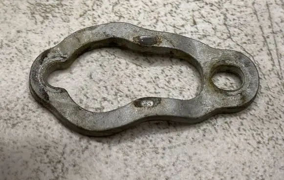 Volvo XC90 Fuel Injector clamp holder 