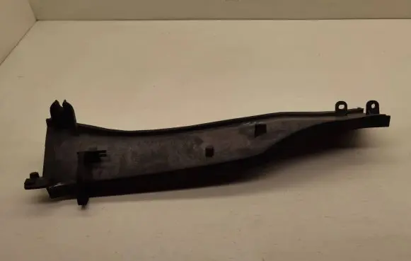 BMW X1 E84 Other engine bay part 6925973 15677210